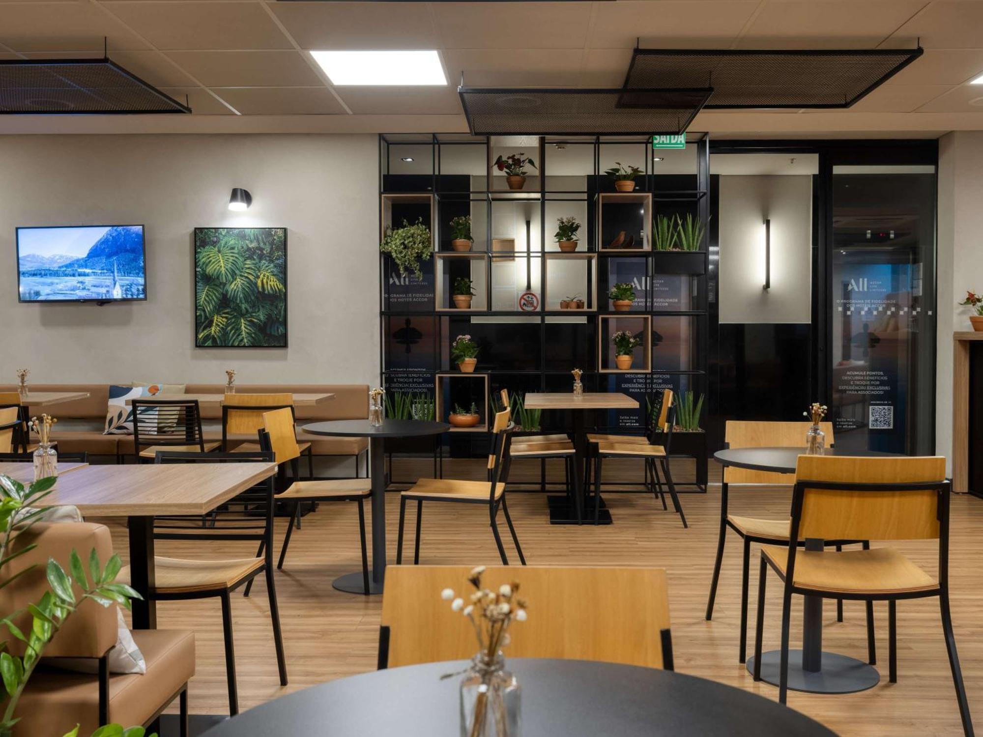 Hotel Ibis Belo Horizonte Savassi Extérieur photo