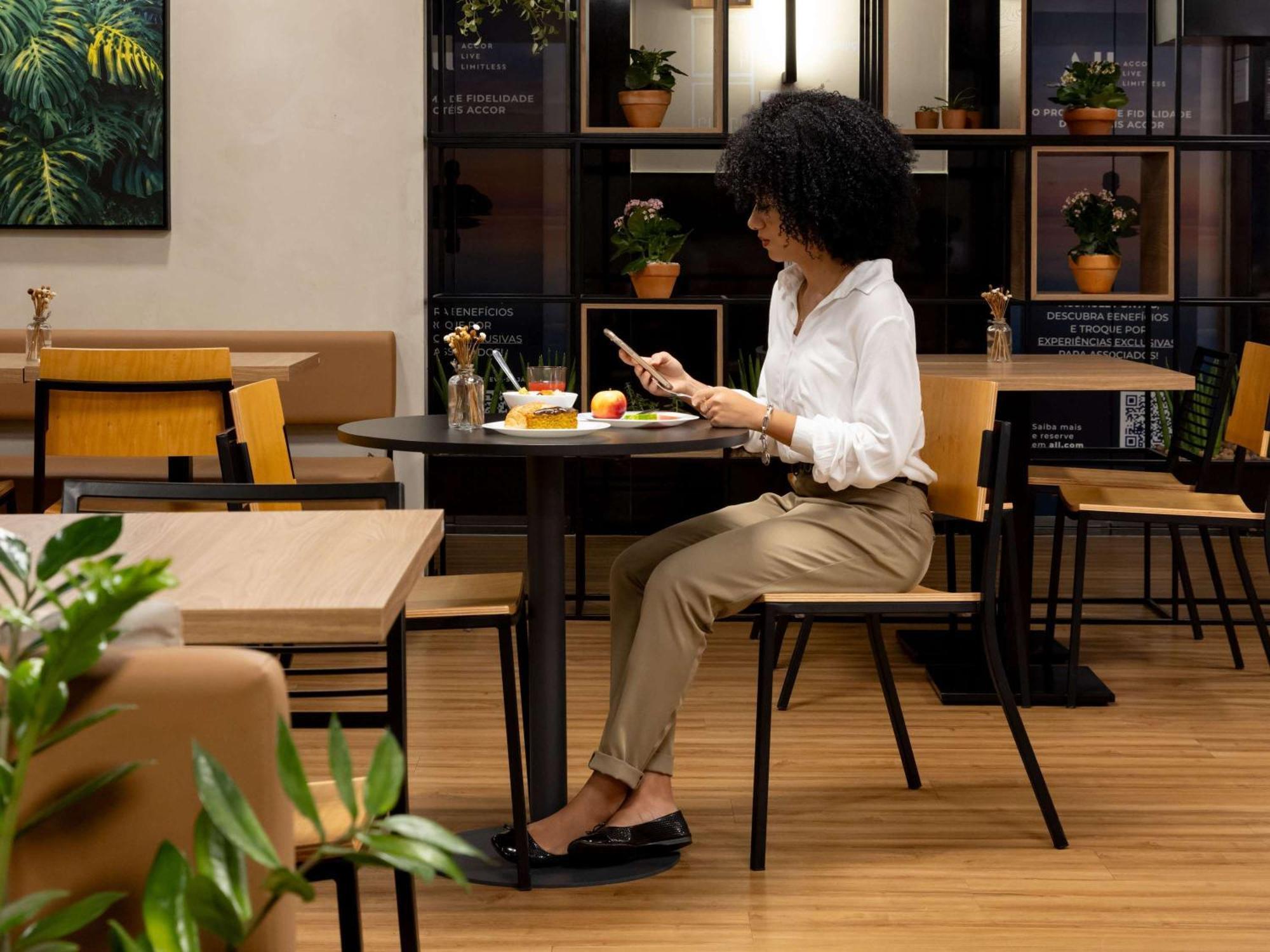 Hotel Ibis Belo Horizonte Savassi Extérieur photo