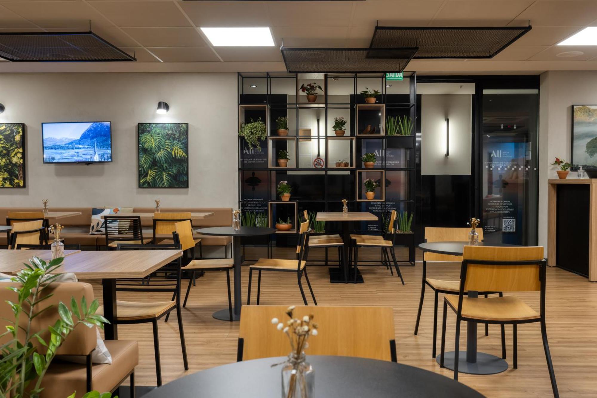 Hotel Ibis Belo Horizonte Savassi Extérieur photo